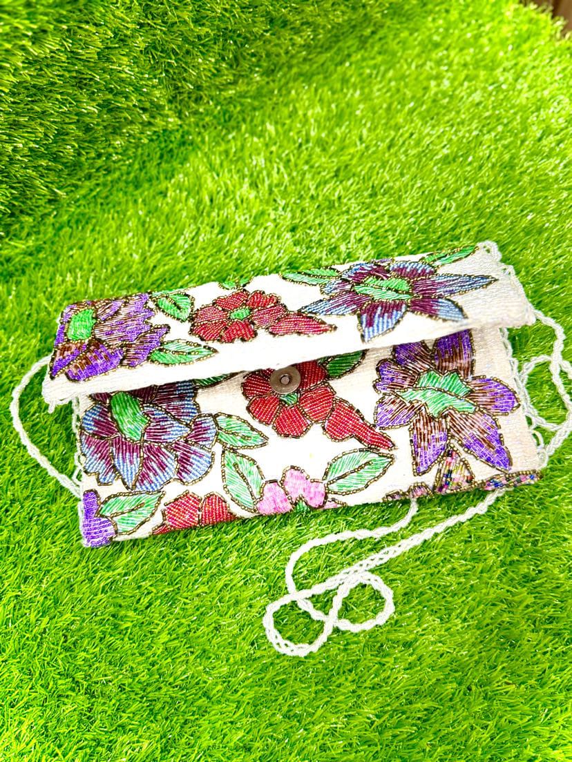 Pearl Glow White Beaded Evening Clutch