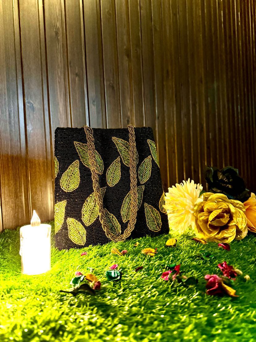 GREEN LEAF HANDEMBRIODERED LUXURIOUS BAG